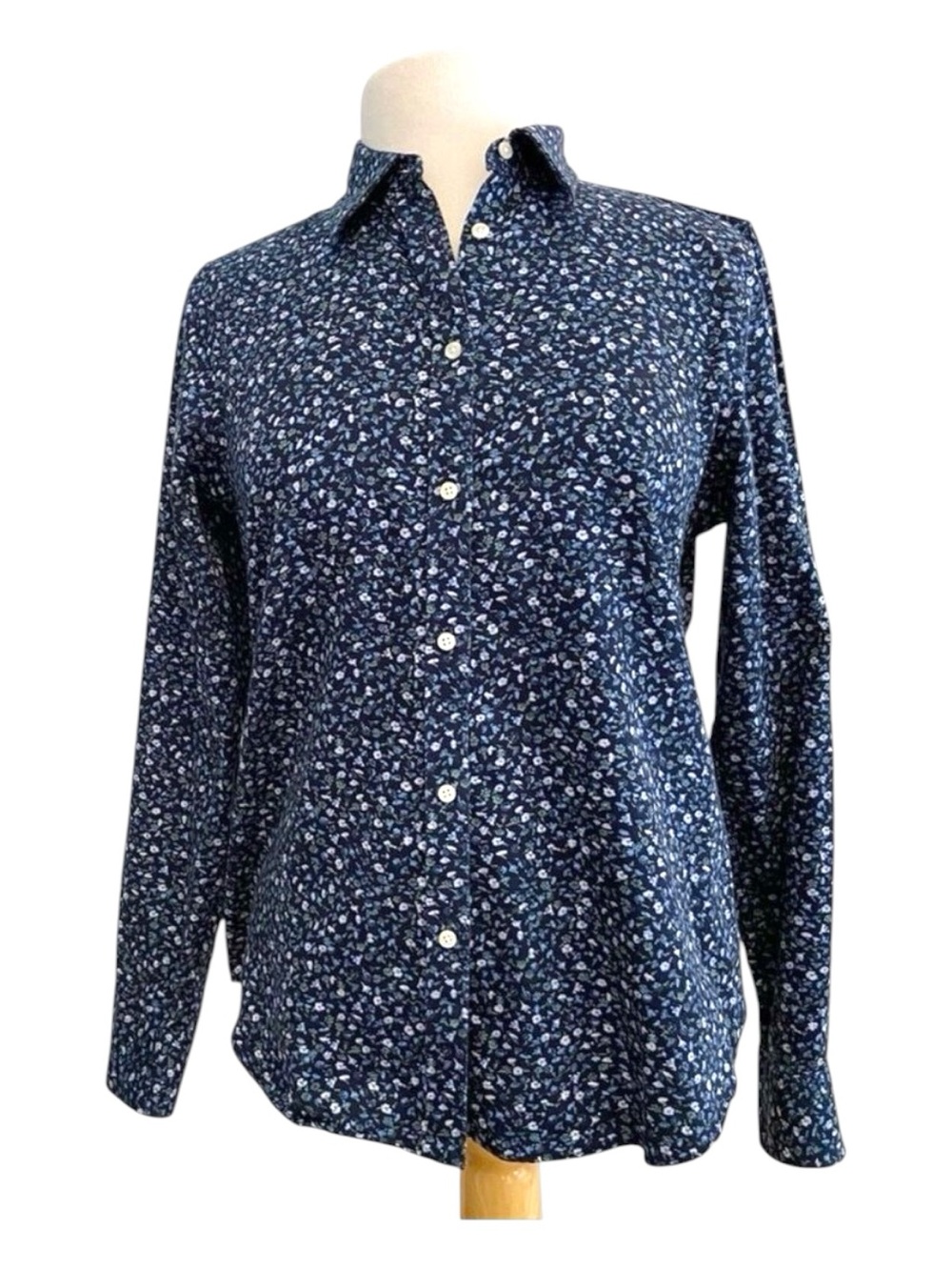 Chaps non iron button down shirt  floral blue medium long sleeves cotton